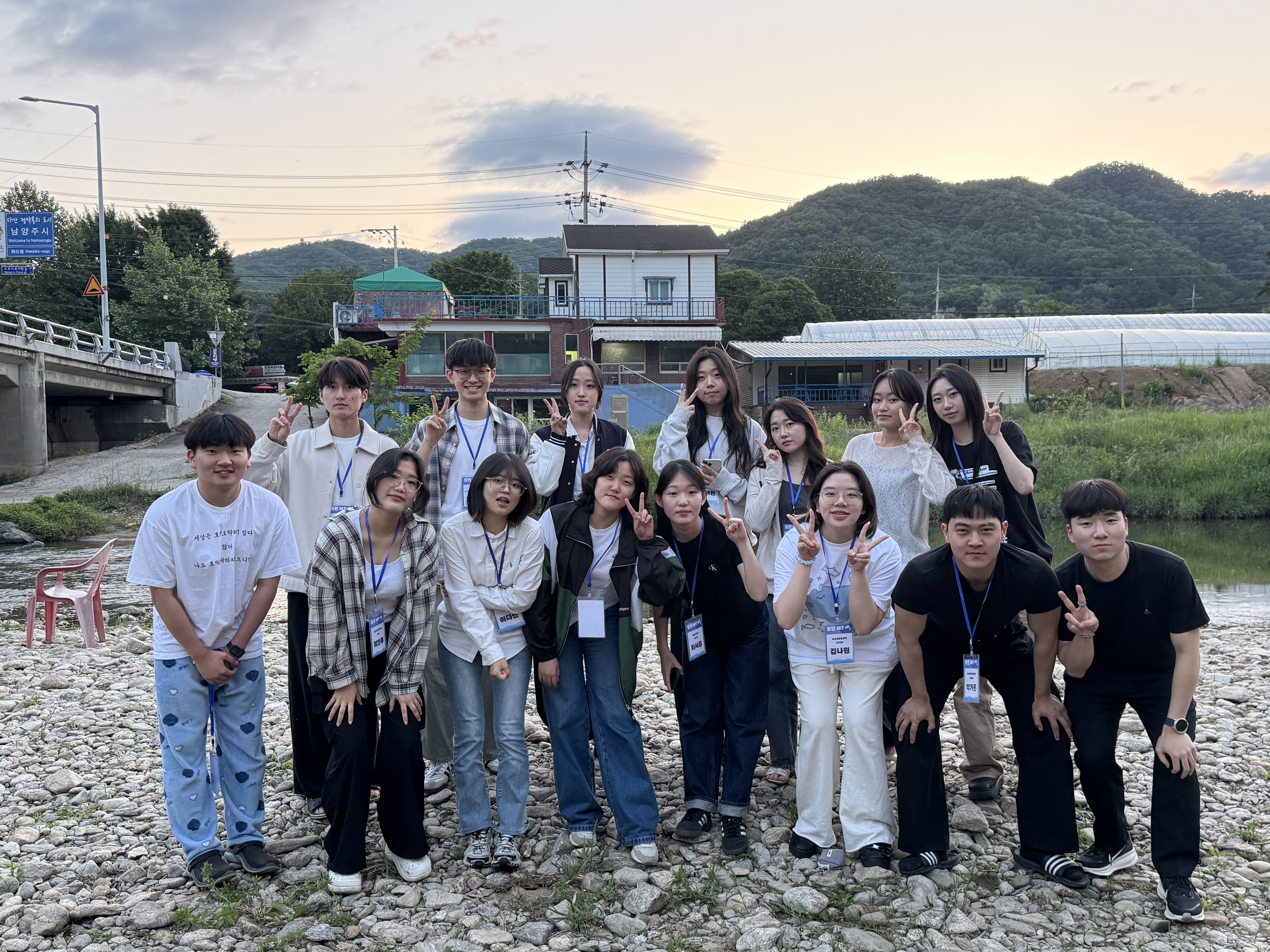 돌핀 단체 이미지